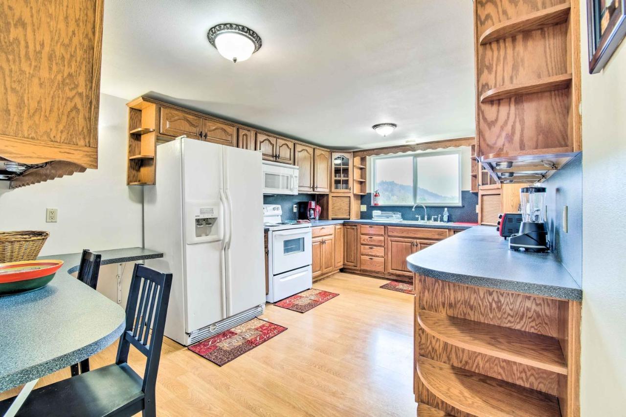 Quaint Coquille Getaway Near Beaches And Parks! Экстерьер фото